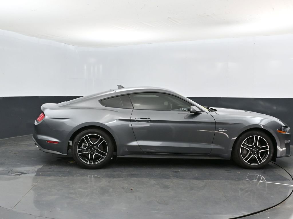 Certified 2022 Ford Mustang GT image 3