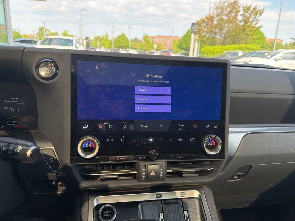 Used 2024 Lexus GX 550 w/ Accessory Package (2T) image 38