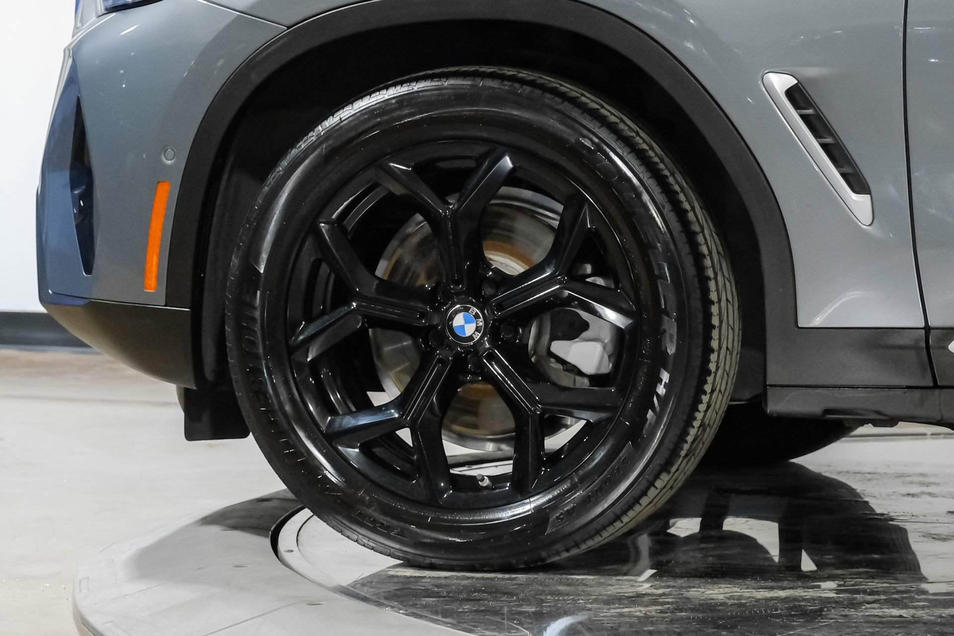 Used 2024 BMW X3 sDrive30i w/ Premium Package RWD image 68