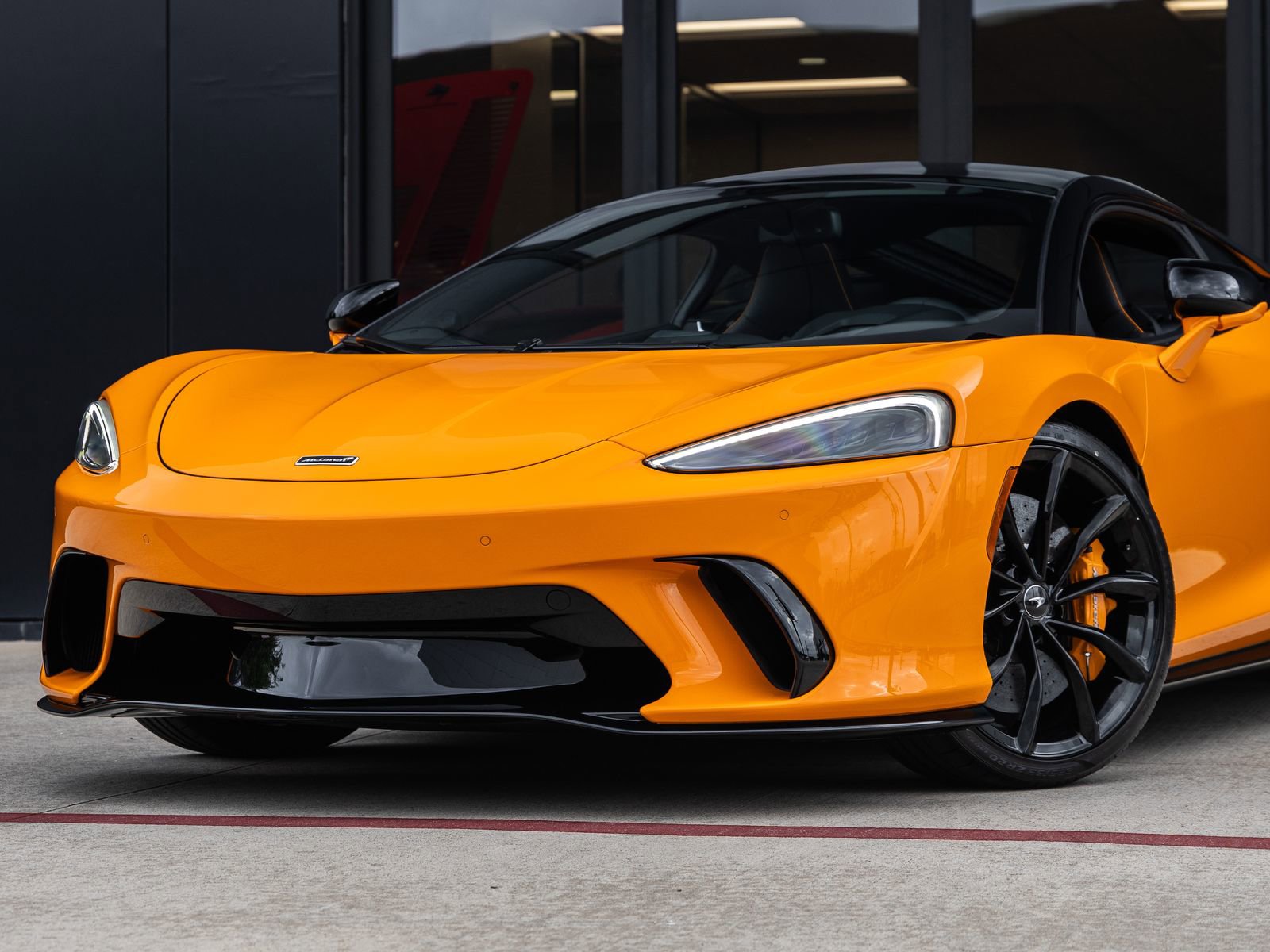 Used 2026 McLaren GTS RWD image 3