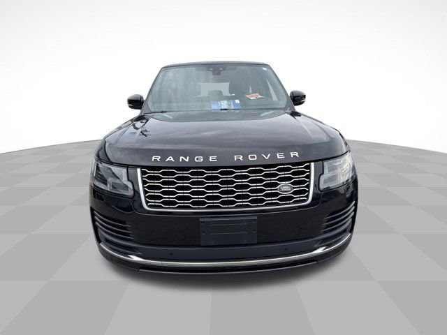 Used 2020 Land Rover Range Rover HSE image 2