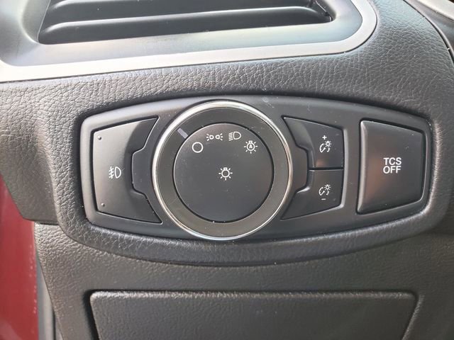 Used 2021 Ford Edge SEL image 16