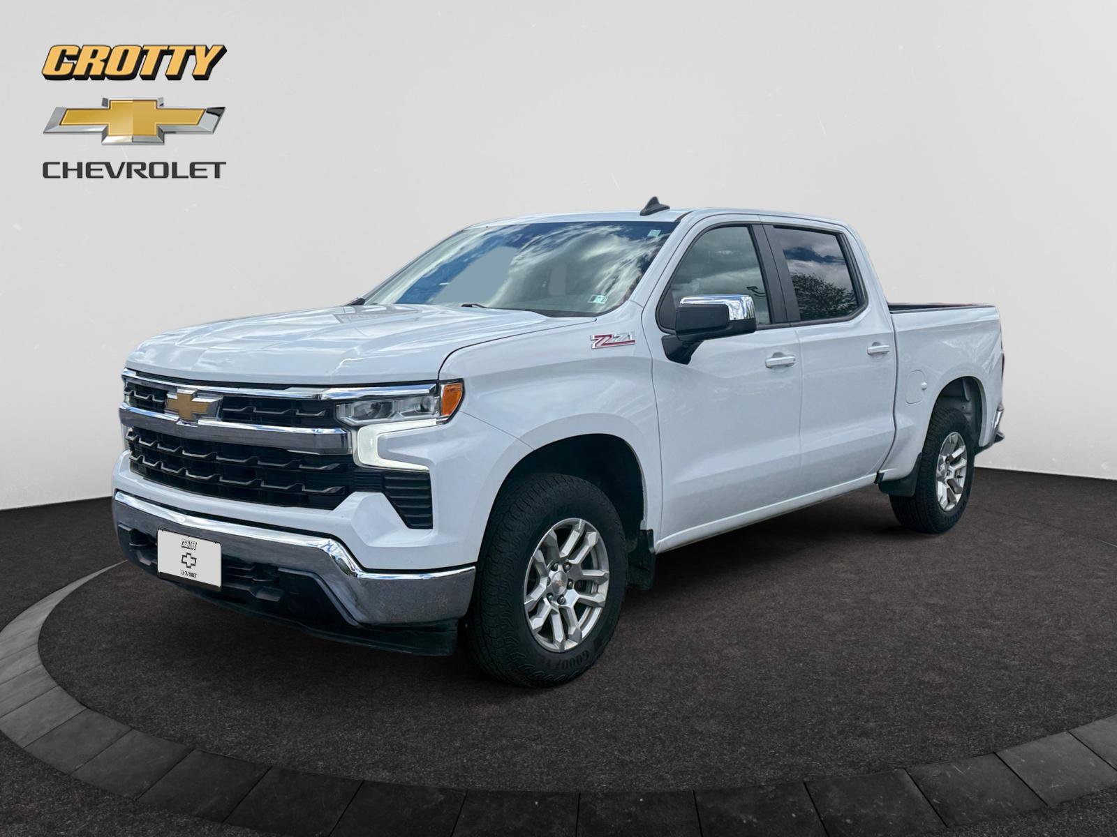 Used 2022 Chevrolet Silverado 1500 LT
