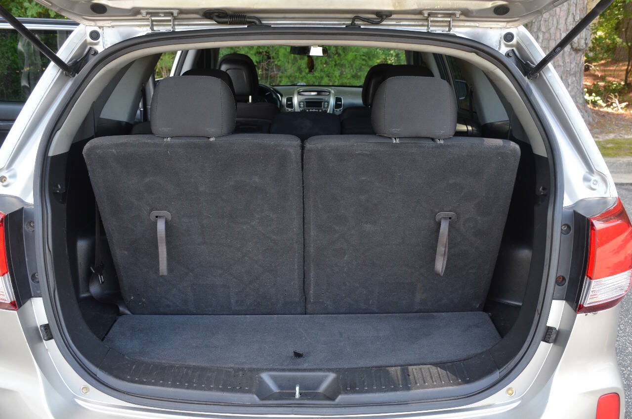 Used 2014 Kia Sorento LX FWD image 8