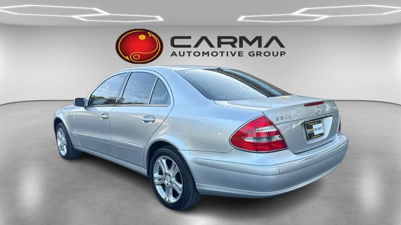Used 2005 Mercedes-Benz E 500 4MATIC Sedan image 3