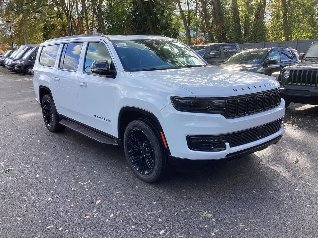 New 2025 Jeep Wagoneer L Series II image 4