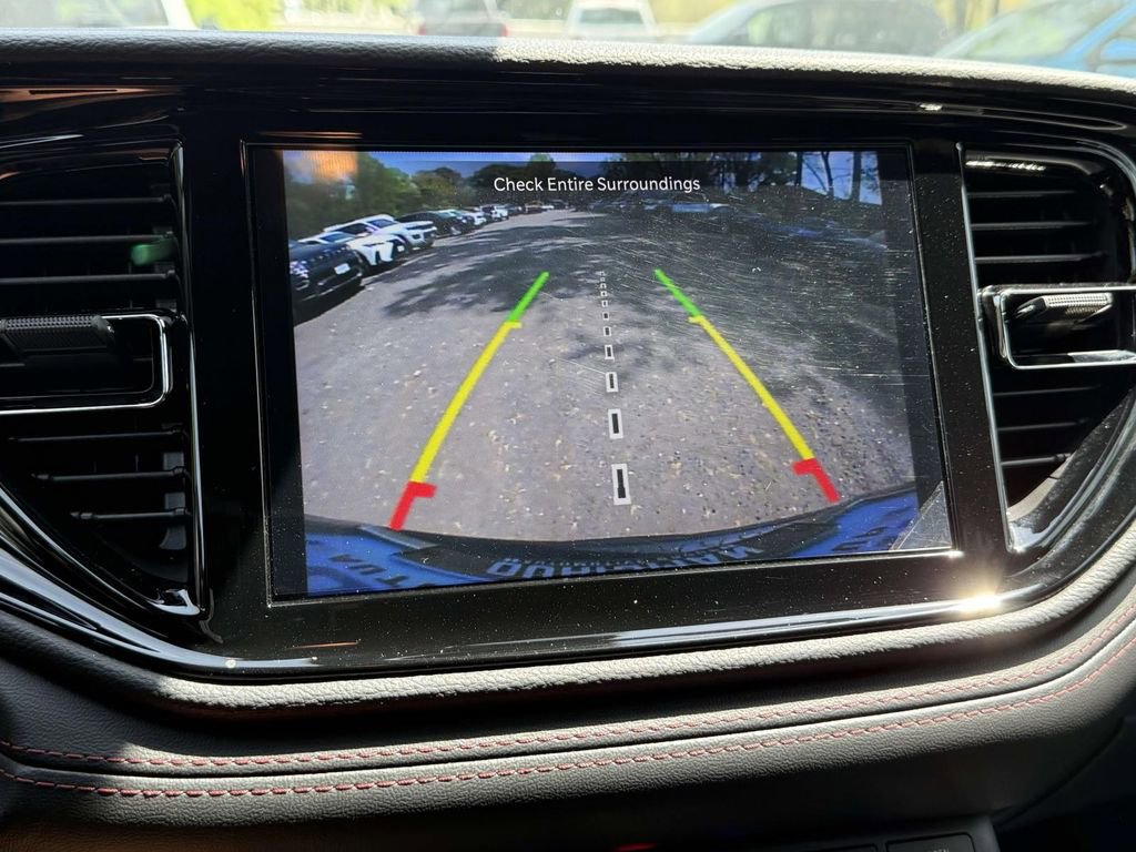 Used 2021 Dodge Durango R/T w/ Technology Group image 28