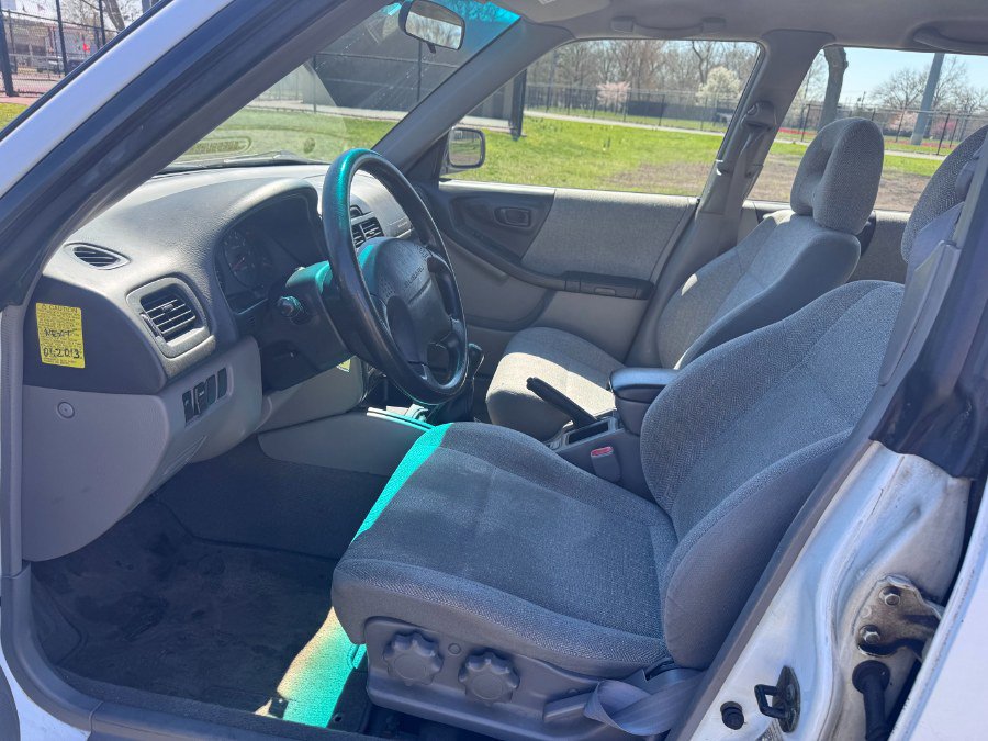 Used 2001 Subaru Forester L image 11