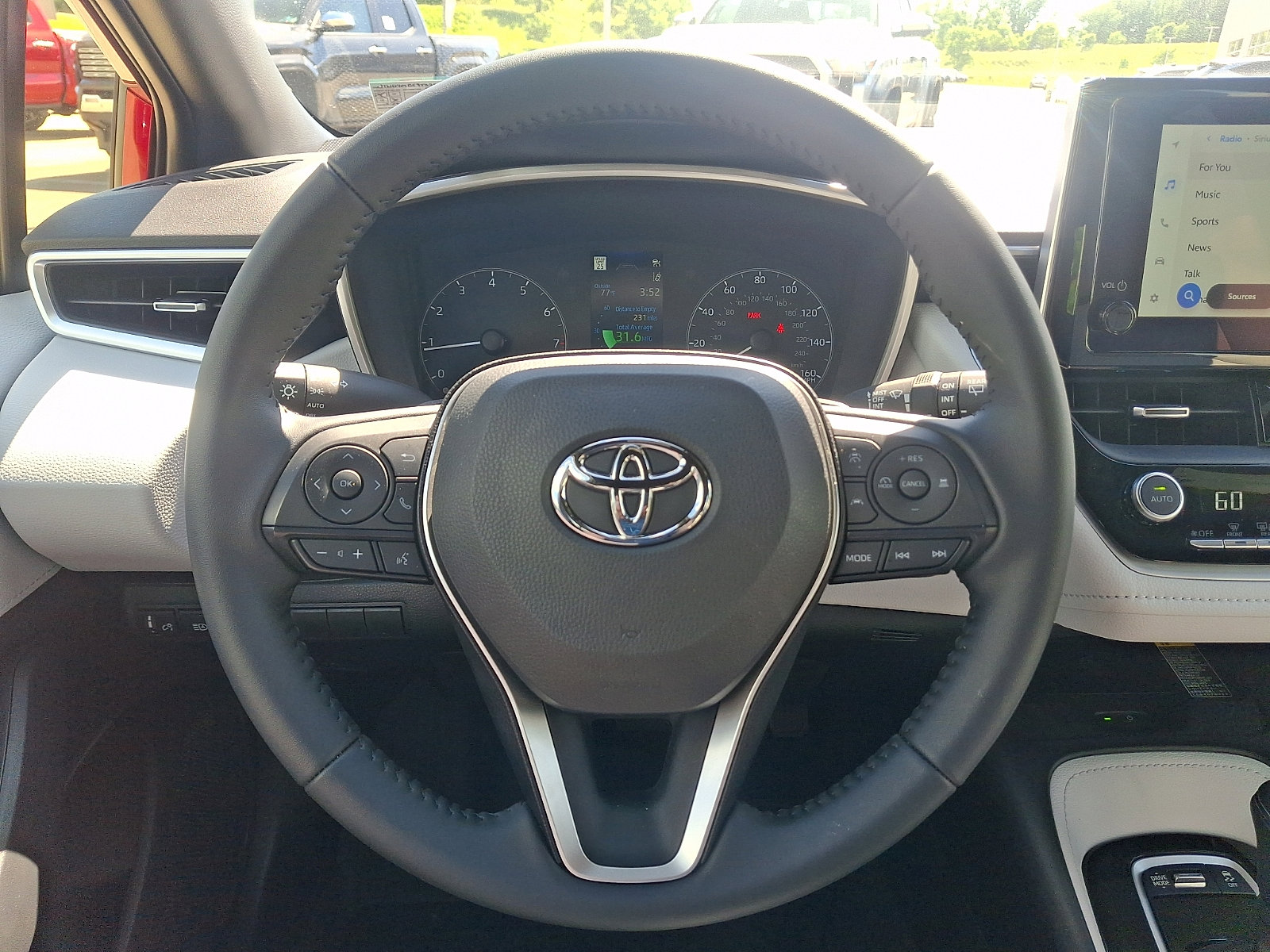 Used 2026 Toyota Corolla SE FWD image 19