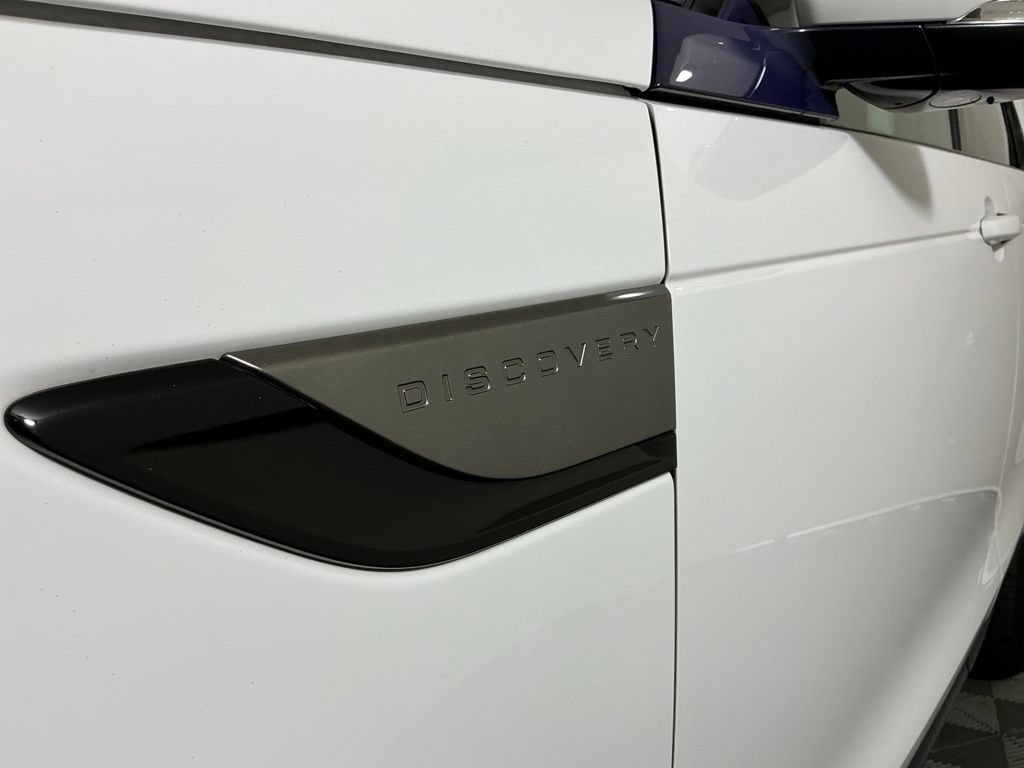 Used 2017 Land Rover Discovery SE AWD/4WD image 31