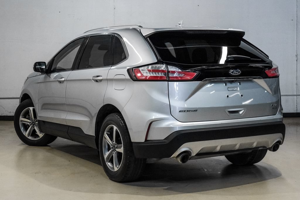 Used 2019 Ford Edge SEL w/ Equipment Group 201A FWD image 12
