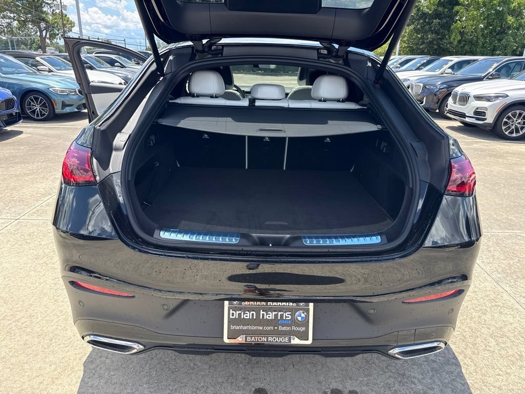 Used 2025 Mercedes-Benz GLC 300 4MATIC image 24