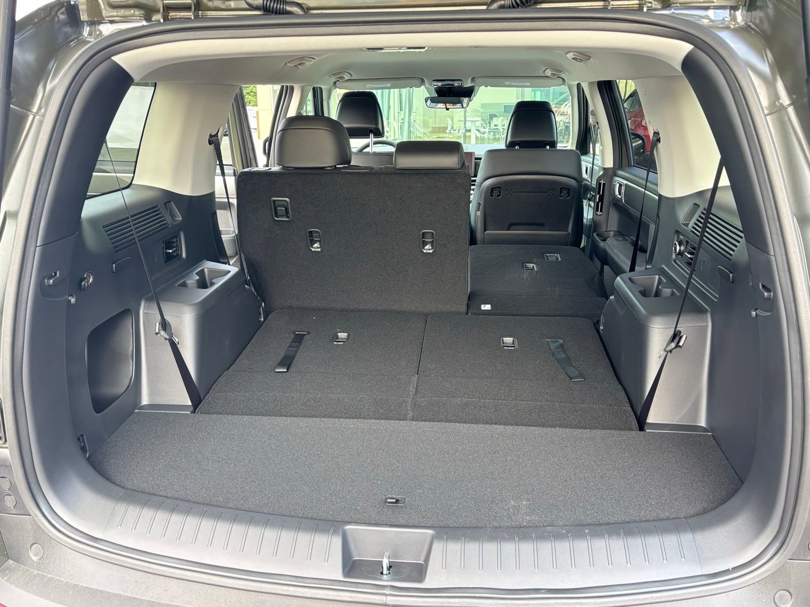 New 2026 Hyundai Santa Fe SEL FWD image 18