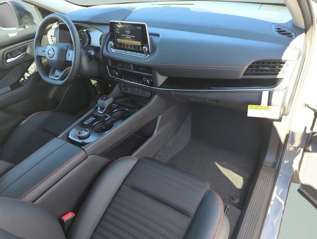 New 2026 Nissan Rogue SV image 17