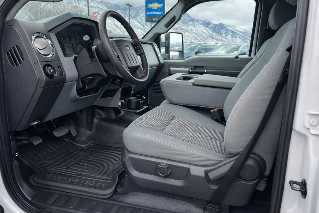 Used 2015 Ford F350 XLT image 29