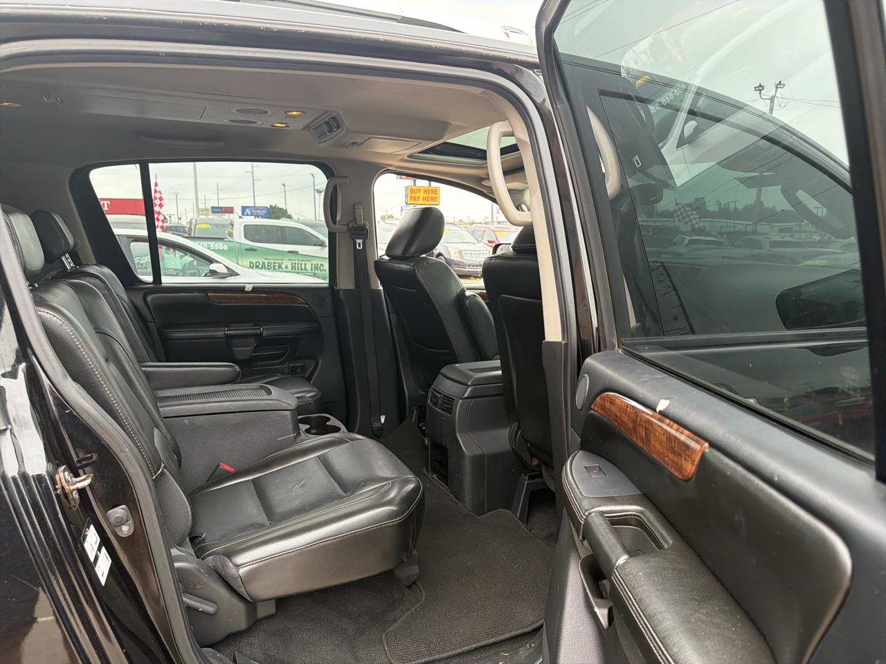 Used 2011 Nissan Armada Platinum w/ 2nd Row Captain Seat Pkg AWD/4WD image 20
