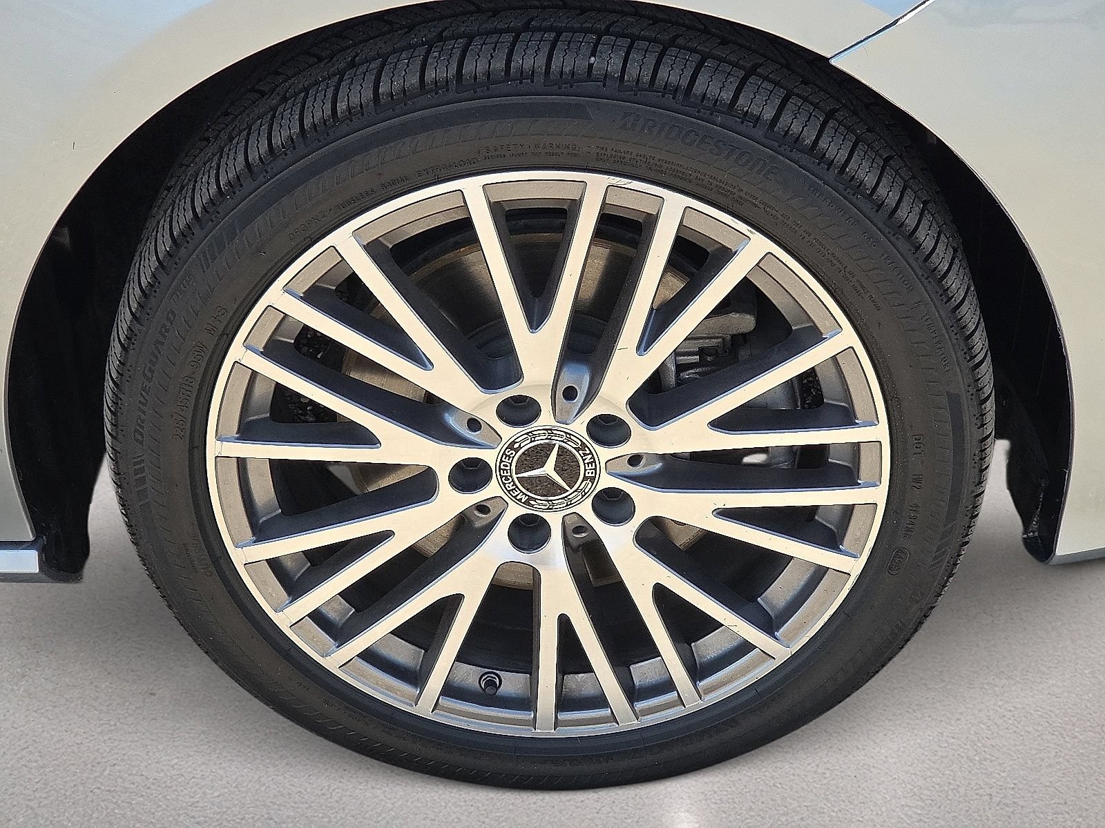 Used 2025 Mercedes-Benz CLA 250 4MATIC image 11