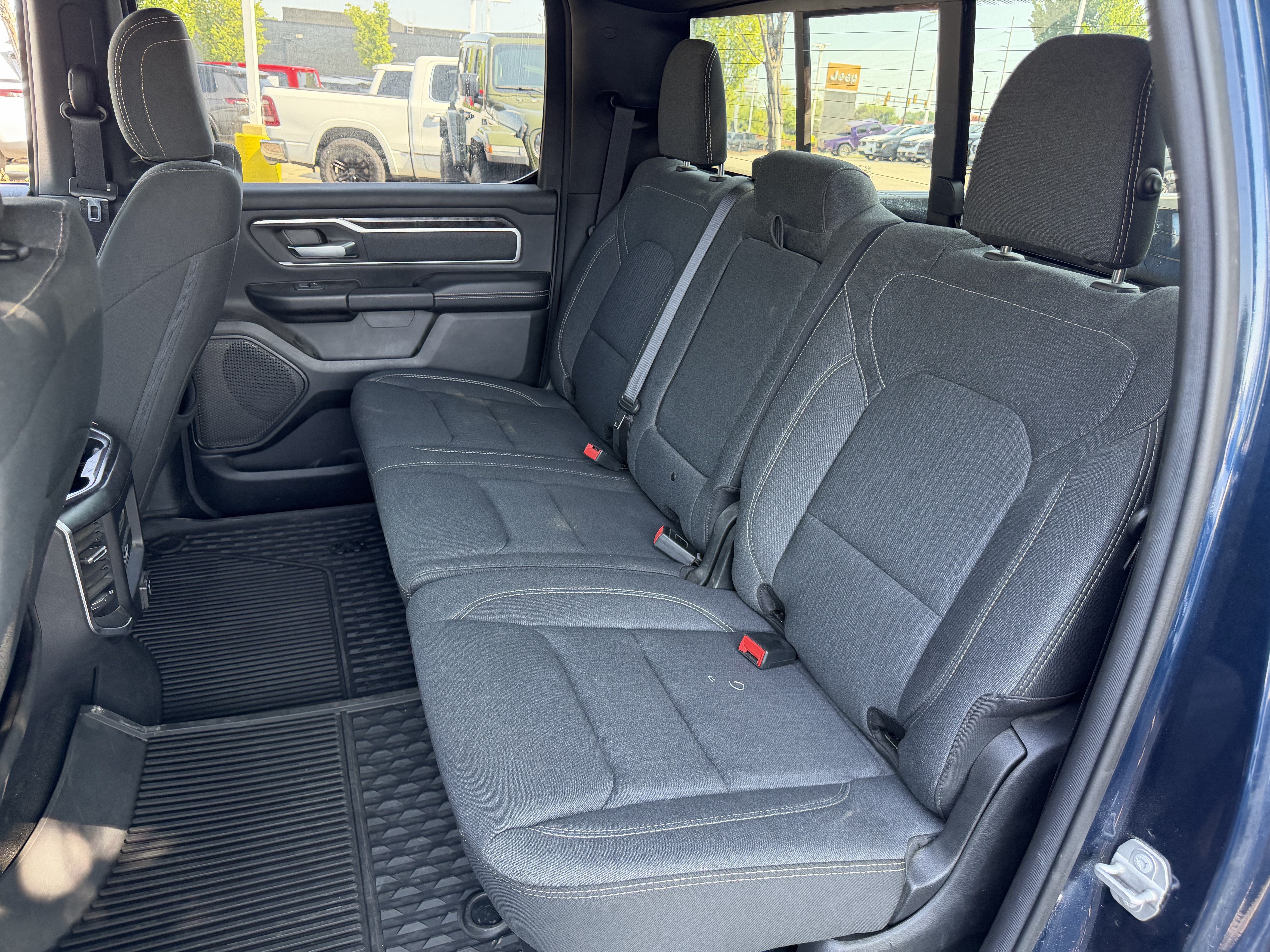 Used 2020 RAM 1500 Big Horn AWD/4WD image 32