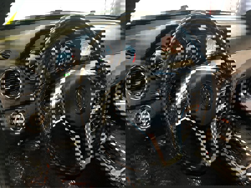 Used 2015 Mercedes-Benz C 250 Coupe image 16