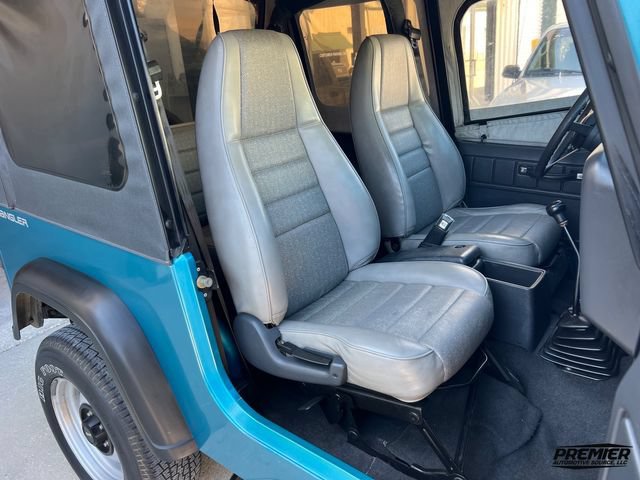 Used 1992 Jeep Wrangler 4WD image 62