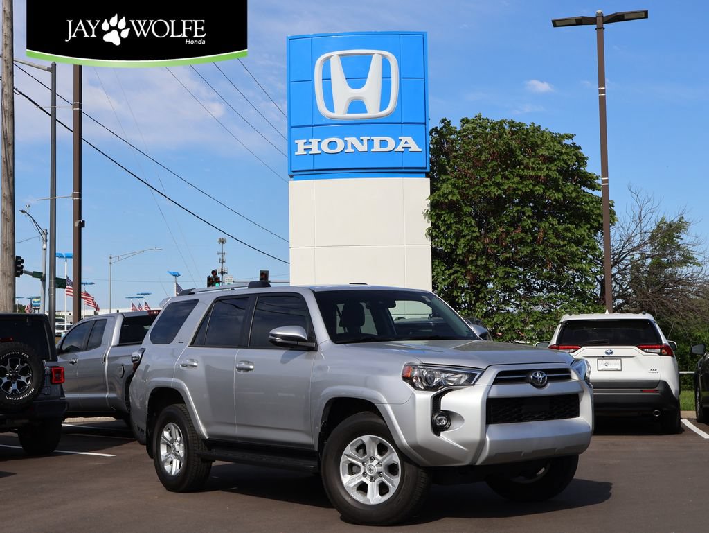 Used 2024 Toyota 4Runner SR5 Premium AWD/4WD image 1