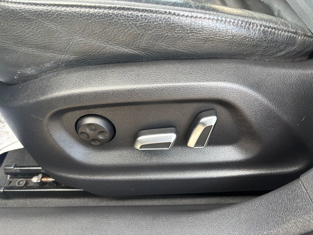 Used 2018 Audi Q3 2.0T Premium image 19