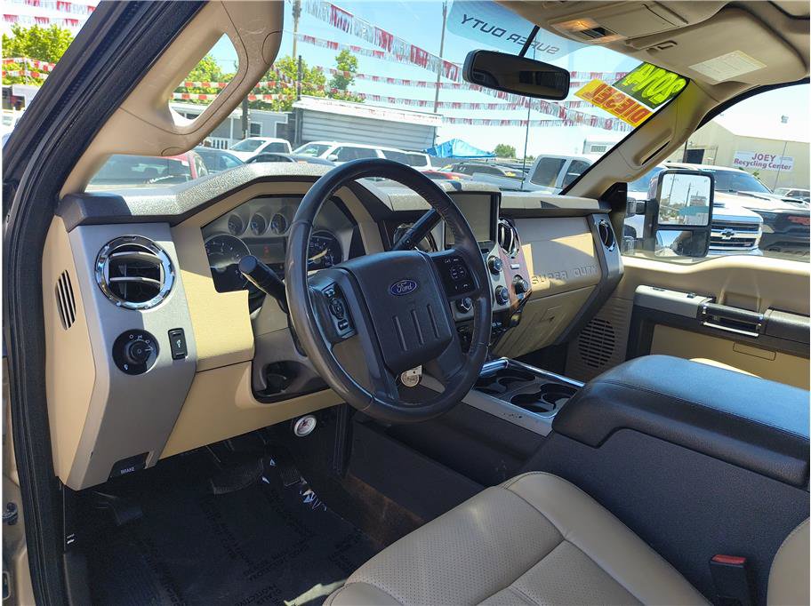 Used 2014 Ford F250 Lariat AWD/4WD image 5