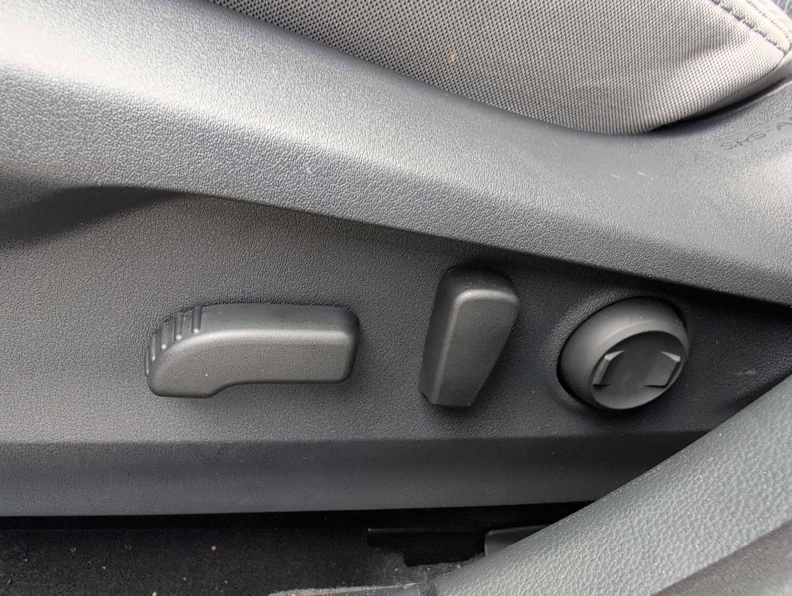 Certified 2025 Subaru Legacy Premium w/ Popular Package #1A image 17