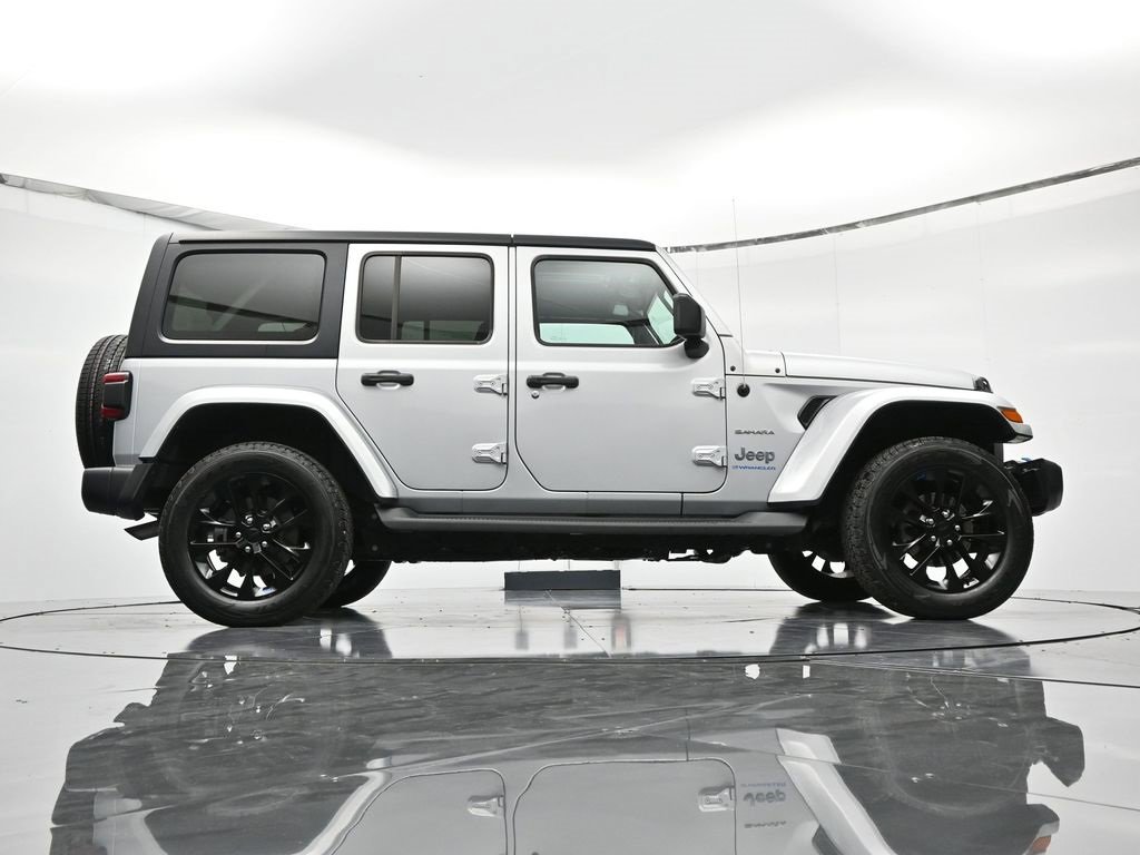 Used 2023 Jeep Wrangler Unlimited Sahara image 51