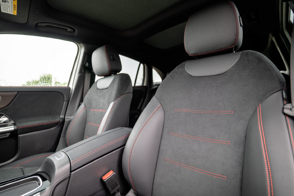 New 2026 Mercedes-Benz GLA 250 4MATIC image 5
