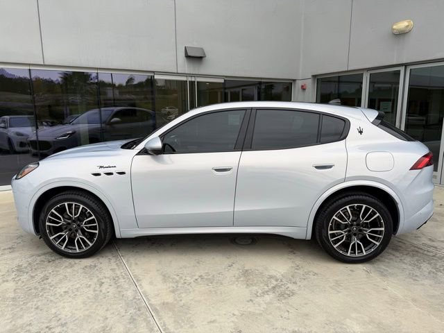 Certified 2023 Maserati Grecale Modena image 6