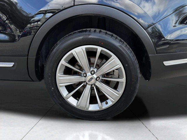 Used 2018 Ford Explorer Limited image 57