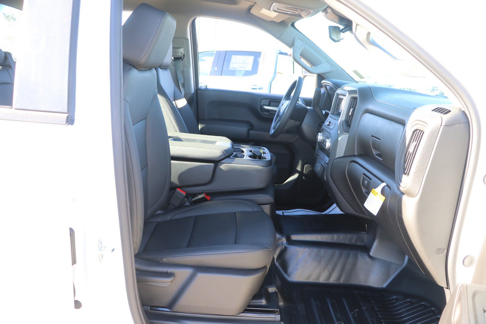 New 2026 GMC Sierra 1500 Pro w/ Trailering Package AWD/4WD image 32