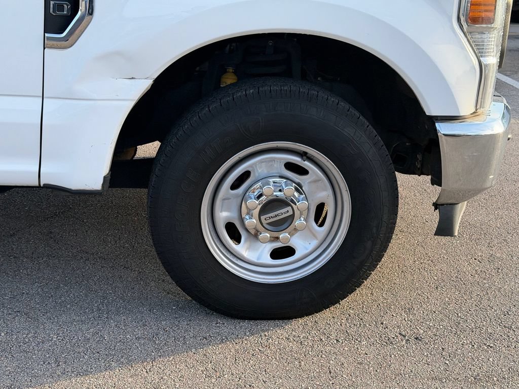 Used 2020 Ford F250 XL w/ Power Equipment Group RWD image 9