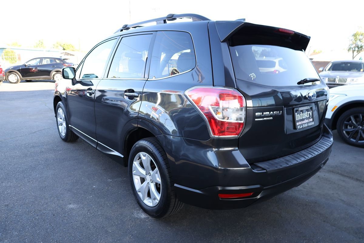 Used 2016 Subaru Forester 2.5i Limited w/ Popular Package #2 AWD/4WD image 6