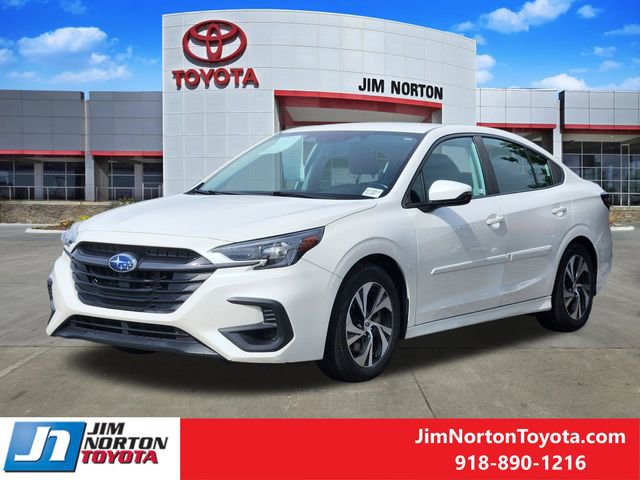 Used 2023 Subaru Legacy Premium AWD/4WD image 3