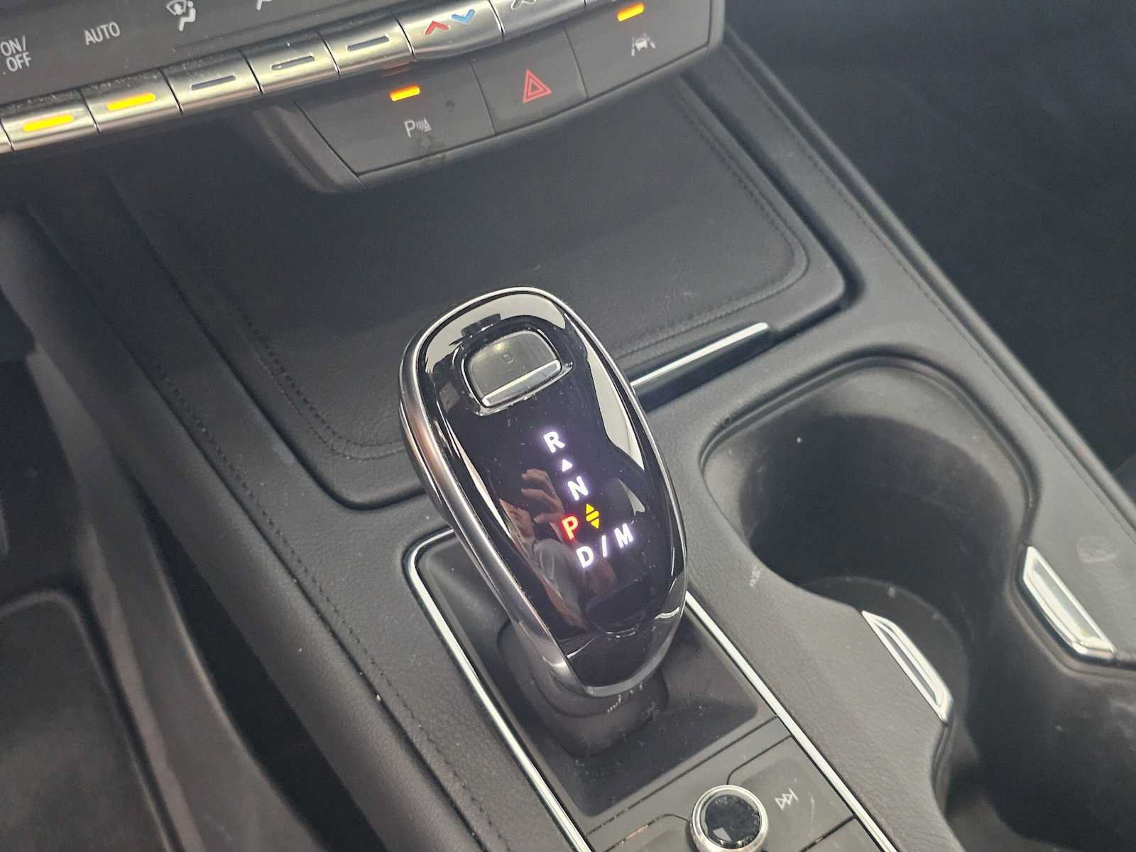 Used 2023 Cadillac XT4 Premium Luxury FWD image 31