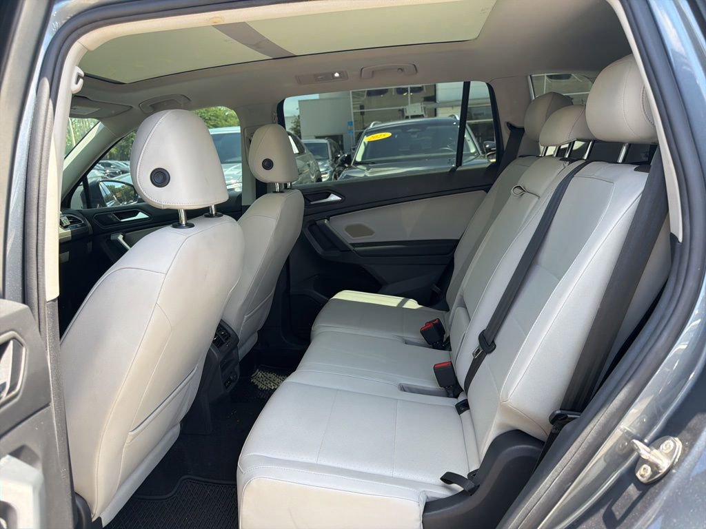 Used 2019 Volkswagen Tiguan SE FWD image 11