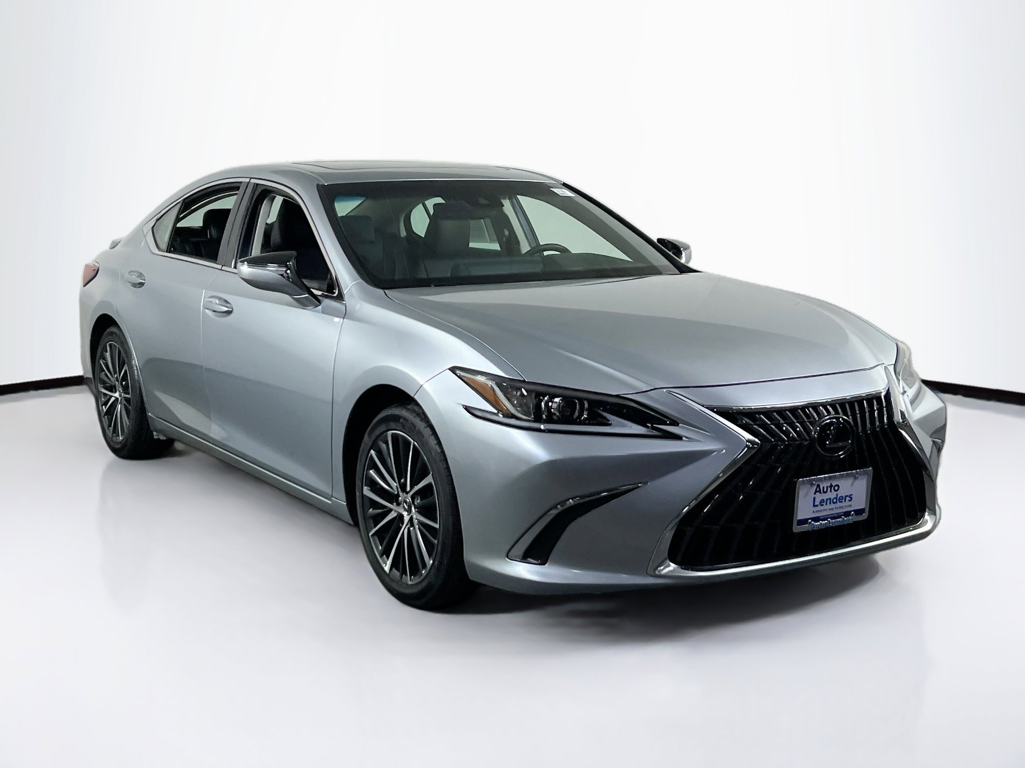 Used 2023 Lexus ES 350 w/ Premium Package image 3