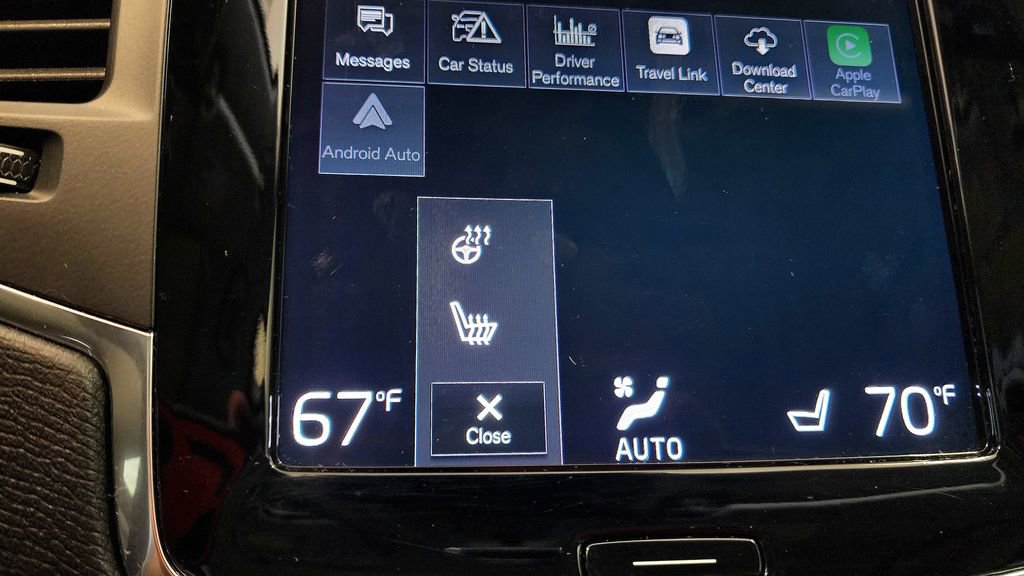 Used 2021 Volvo XC90 T5 Momentum w/ Climate Package AWD/4WD image 41