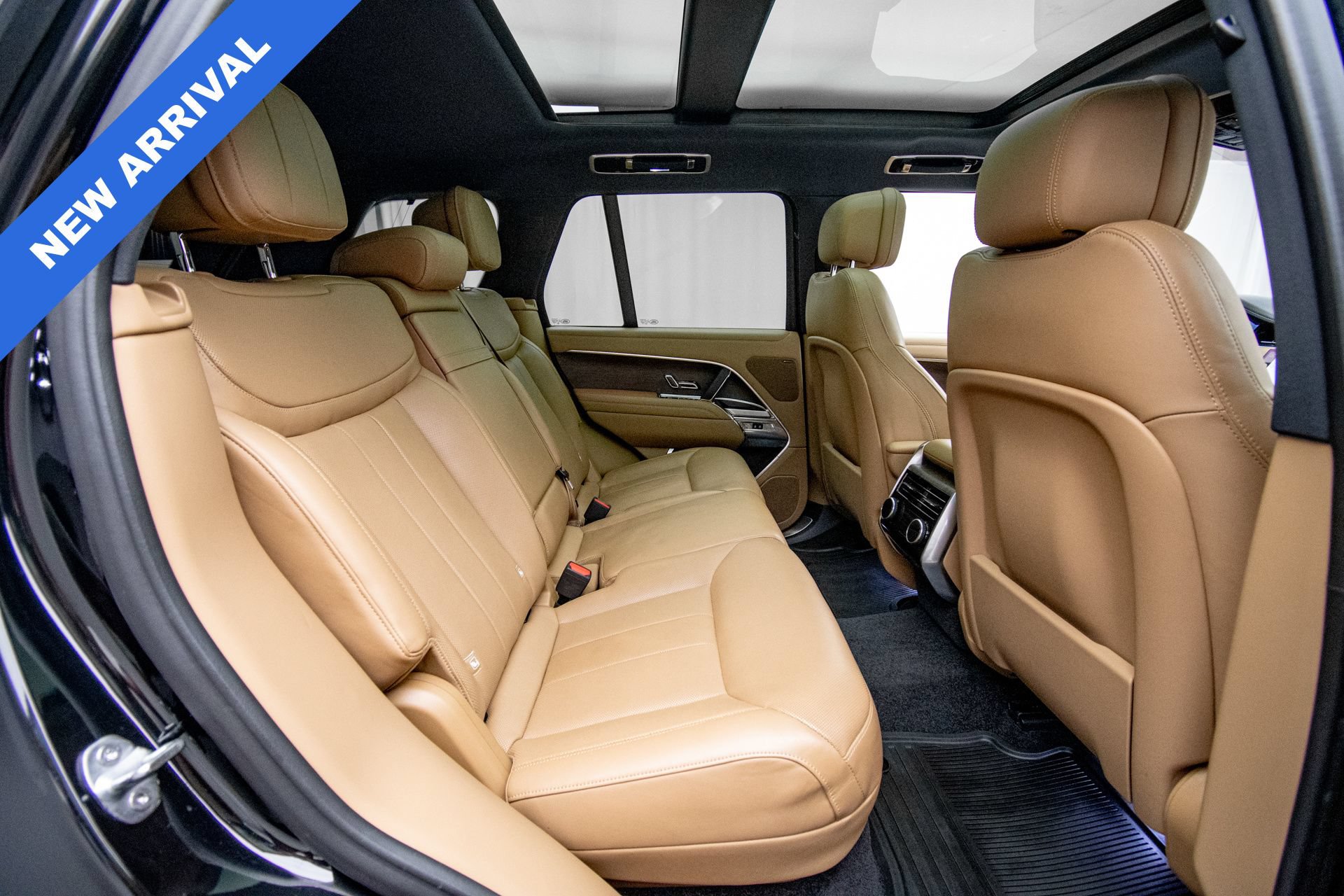 Used 2023 Land Rover Range Rover SE AWD/4WD image 18