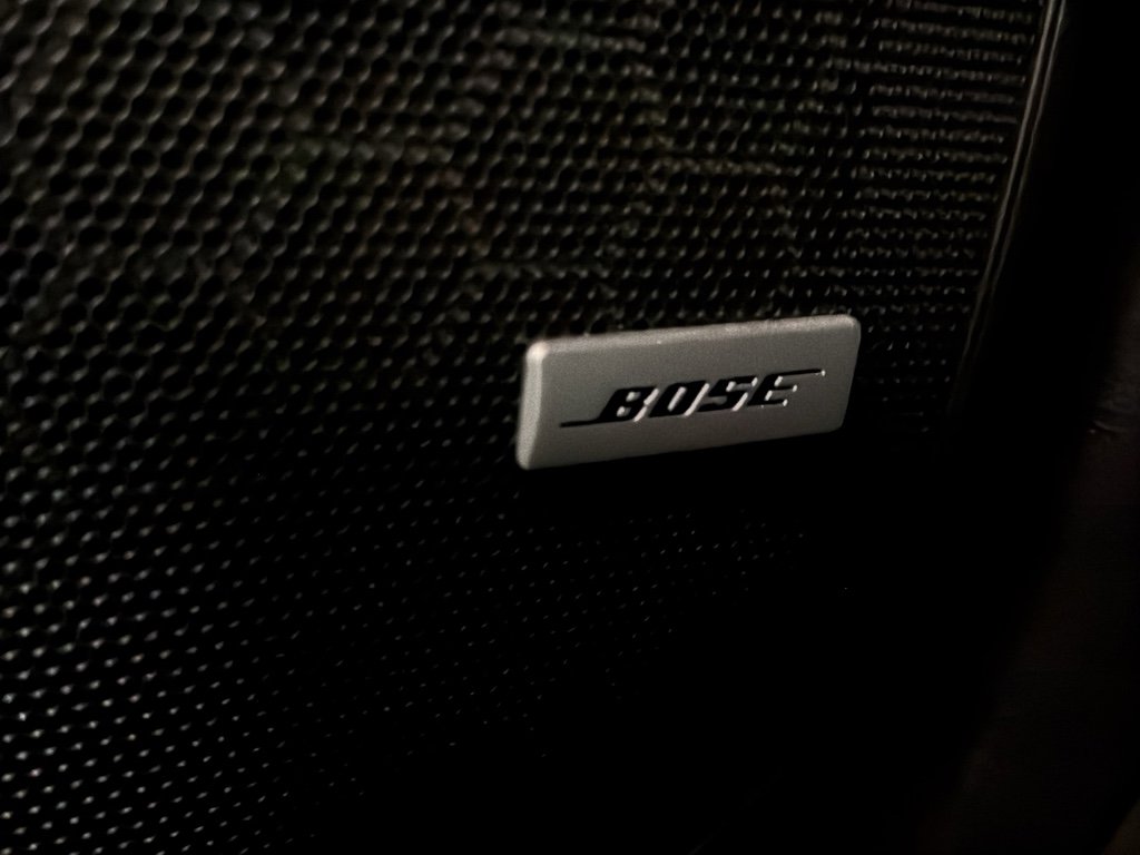 Used 2024 Buick Enclave Avenir image 40