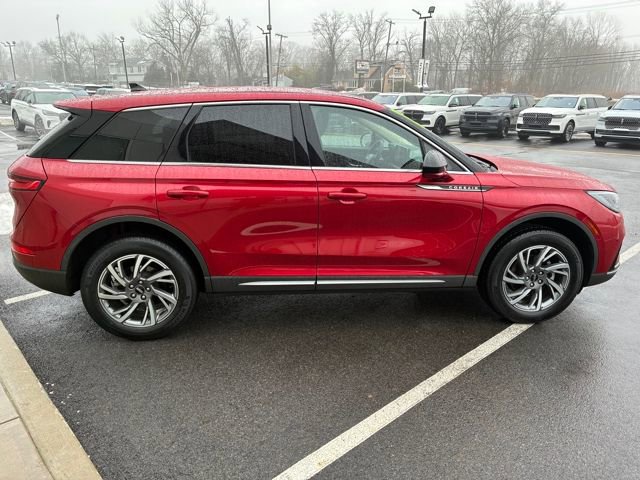 Used 2023 Lincoln Corsair Standard image 6