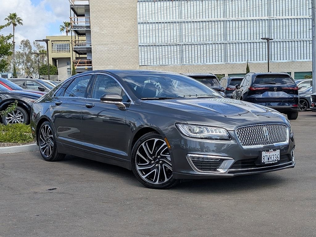 Used 2020 Lincoln MKZ Reserve w/ Elements Package image 4