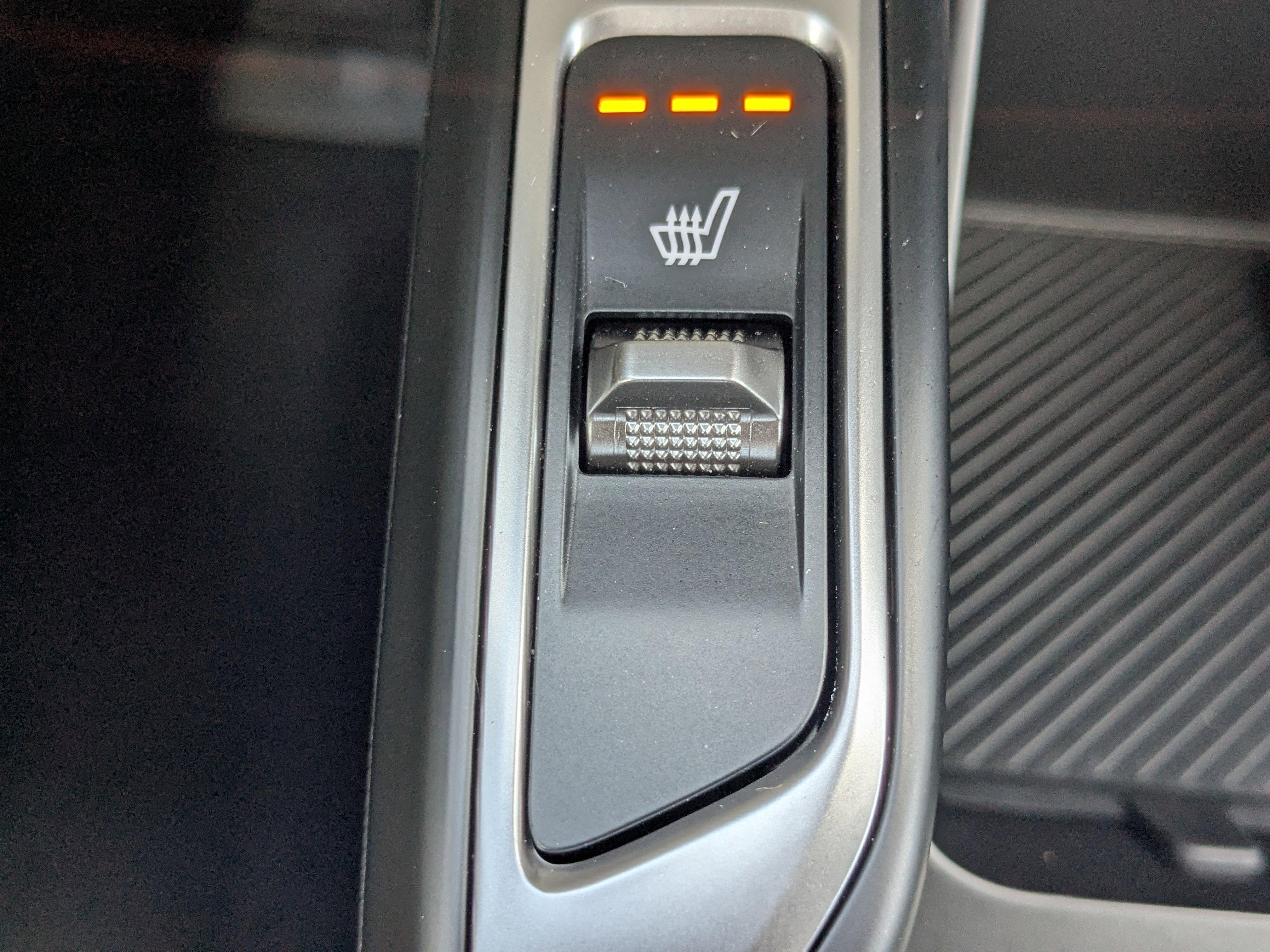 Certified 2025 Kia Sorento S w/ Panoramic Sunroof Package image 31