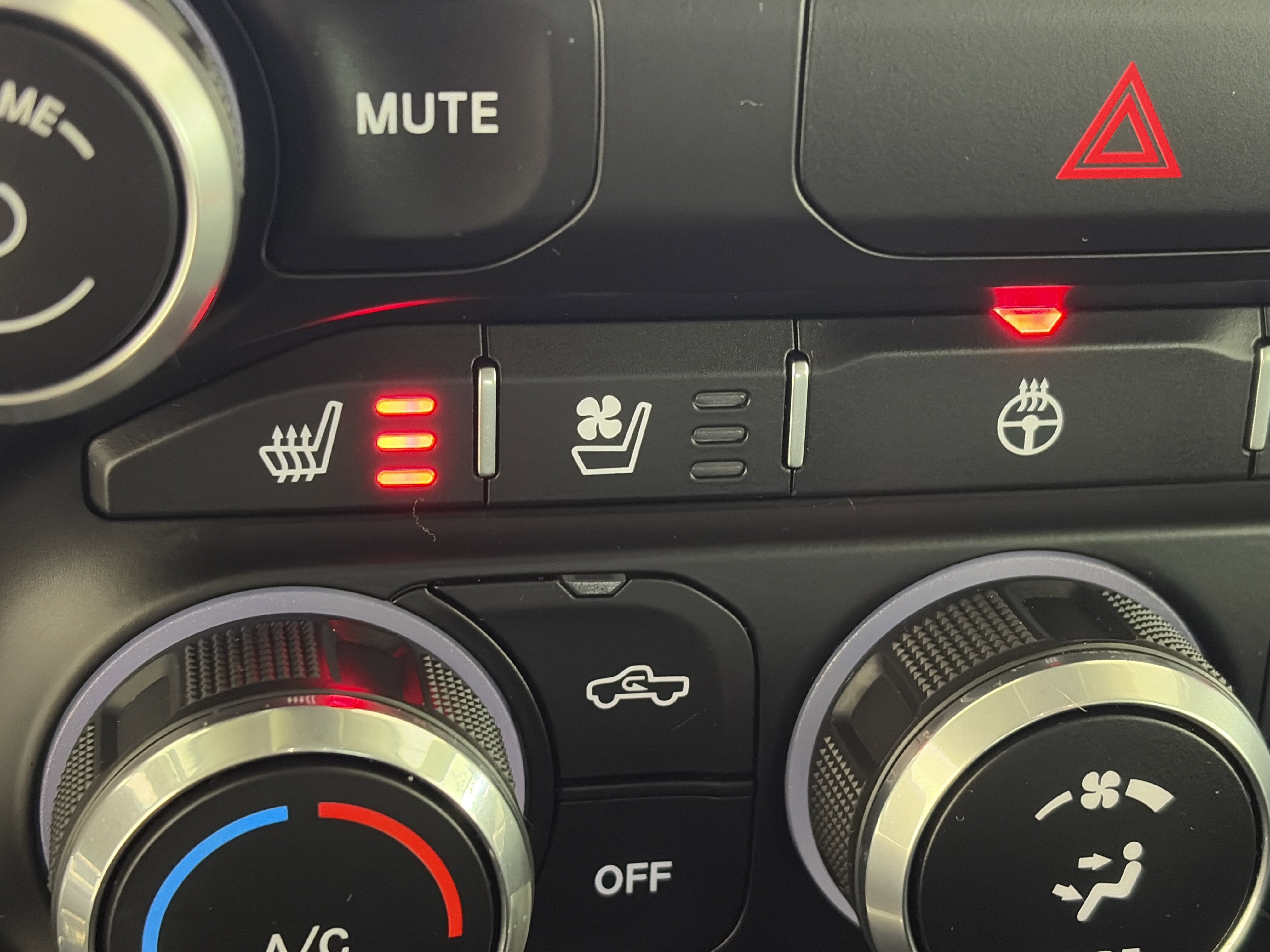 Used 2022 RAM 1500 Laramie image 23