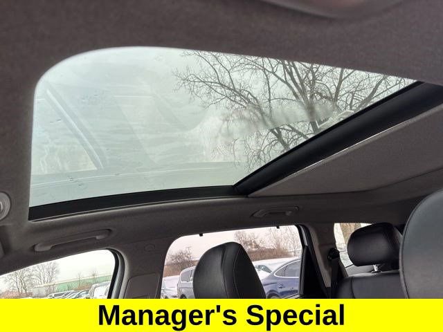 Used 2019 Hyundai Santa Fe Limited w/ Cargo Package image 33