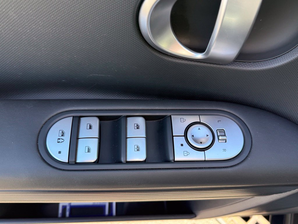 Certified 2024 Hyundai Ioniq 5 SEL AWD/4WD image 31