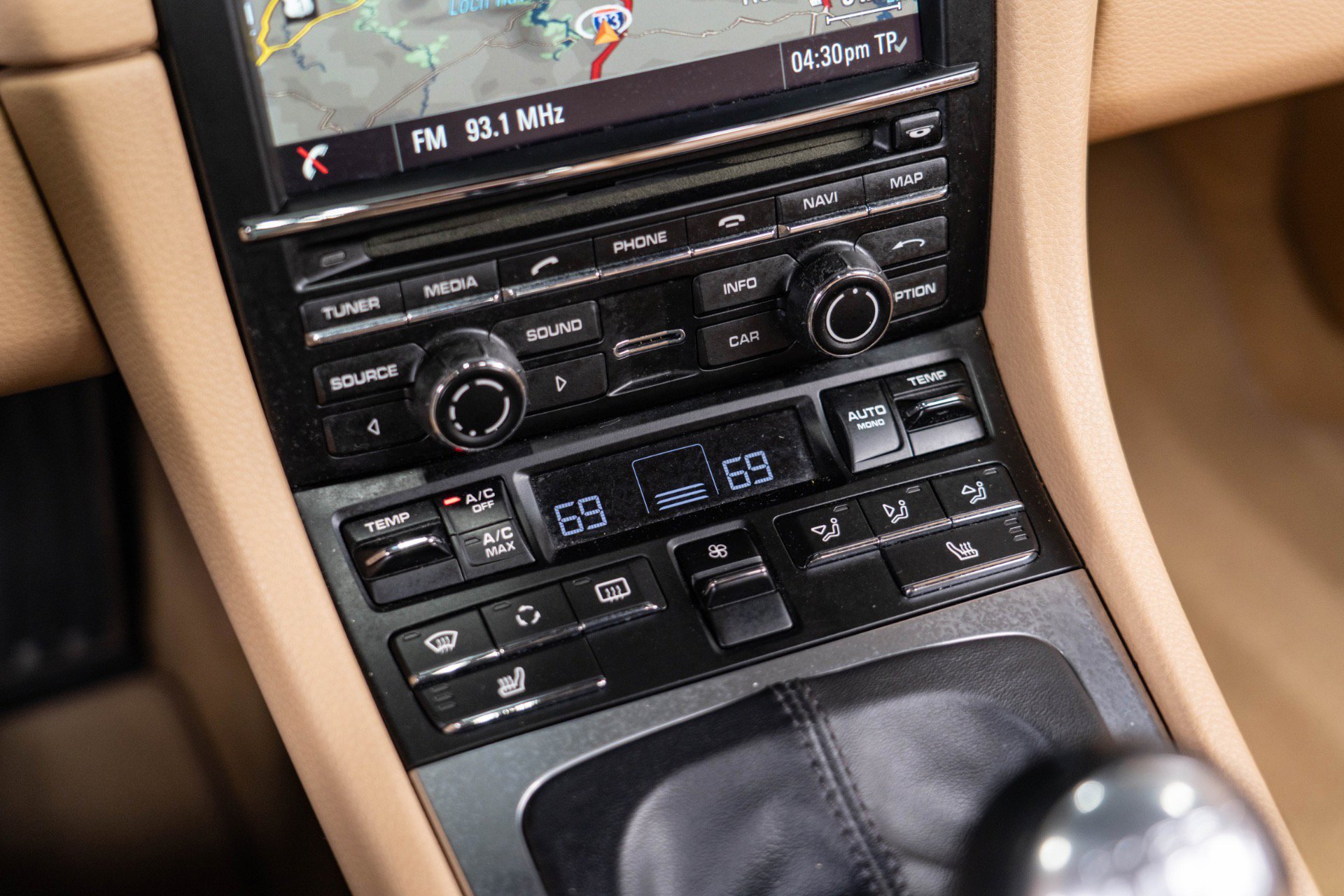 Used 2013 Porsche 911 Carrera image 50