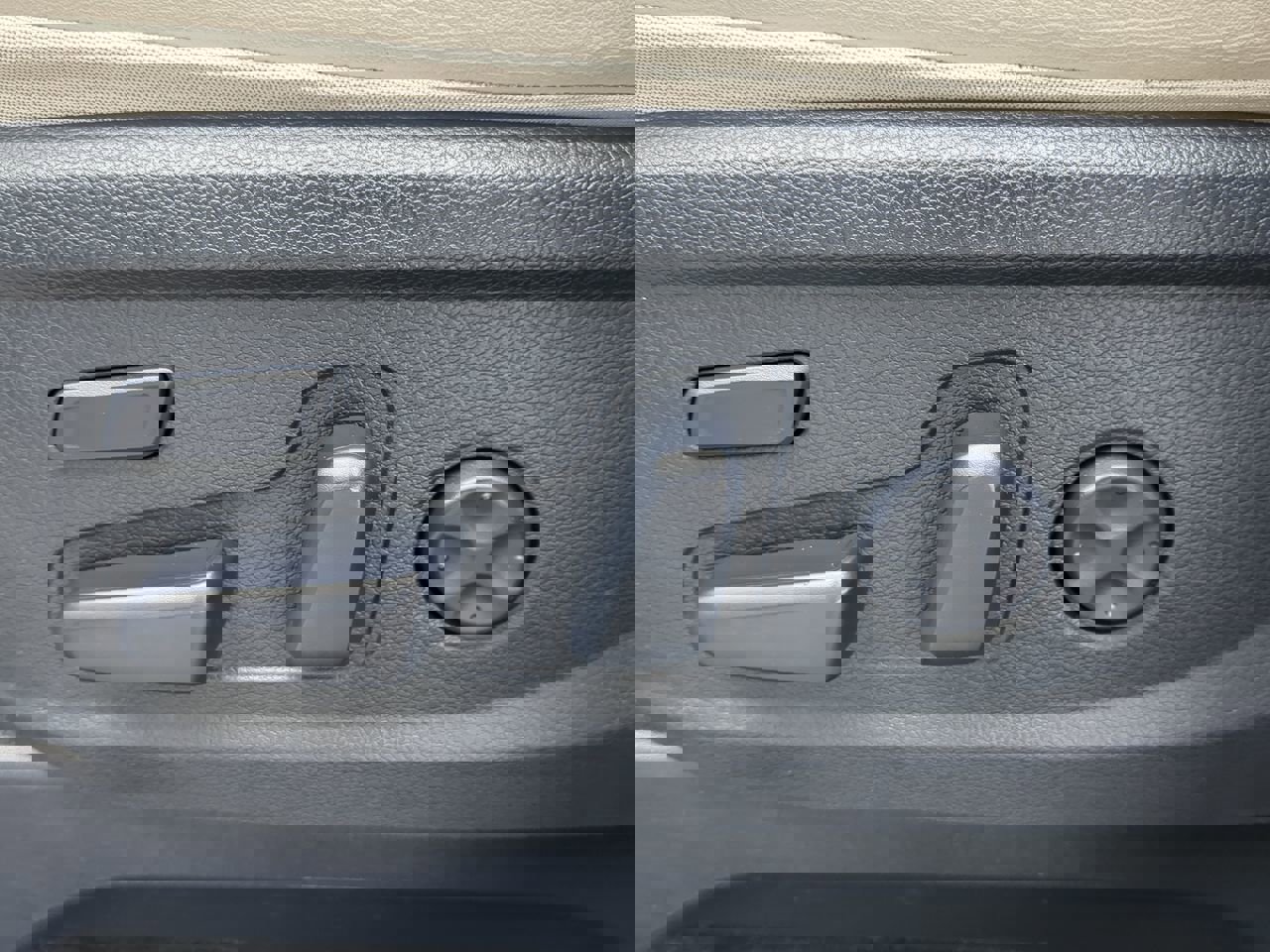 Used 2021 Hyundai Palisade Calligraphy image 30